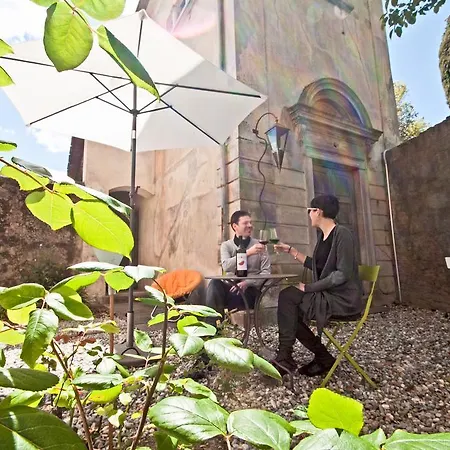 לינה וארוחת בוקר Art'e לוקרנו